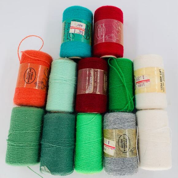 Punch Embroidery Yarn Lot 12 Spools Thread Green Red White Orange Gray Vintage - Picture 11 of 11